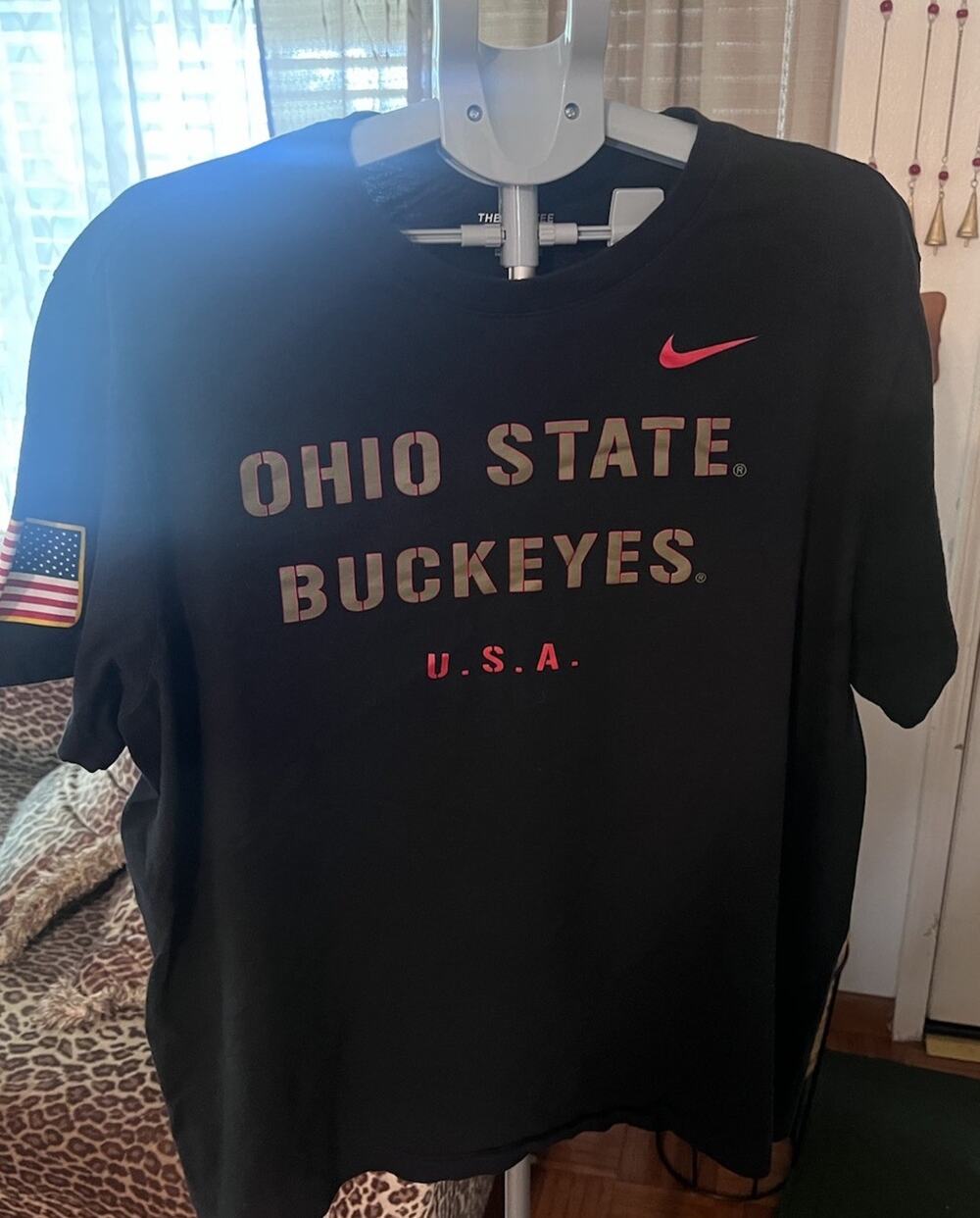 Nike Ohio State Buckeyes Dri-FIT Black T-Shirt USA Flag Sleeve Men’s XXL